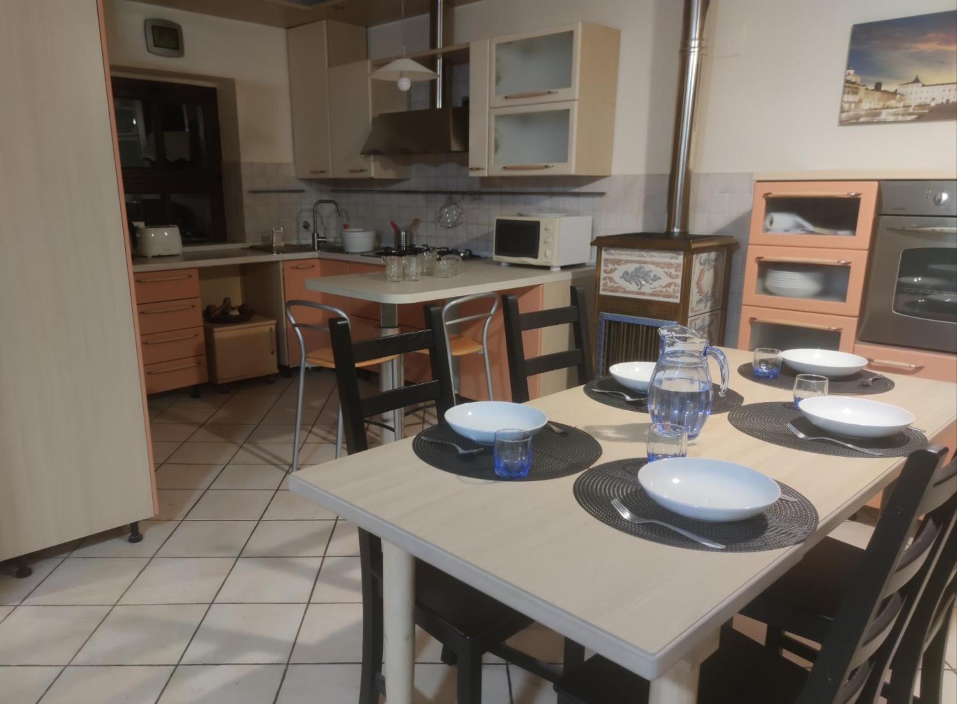 Ferienwohnung La Dimora Del Borgo Pinerolo Exterior foto