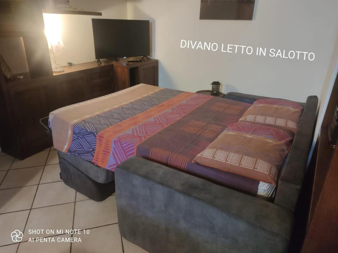 Ferienwohnung La Dimora Del Borgo Pinerolo Exterior foto