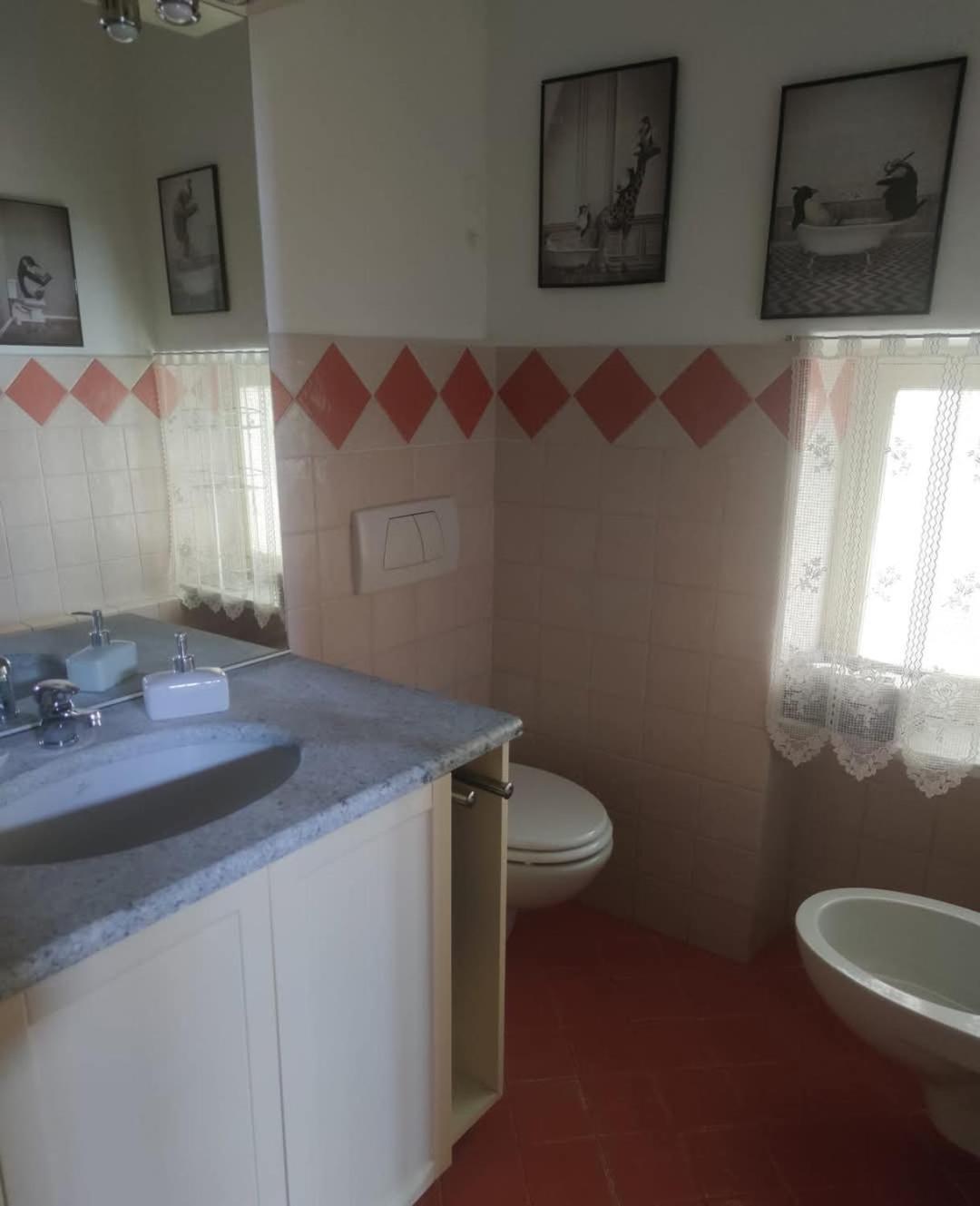 Ferienwohnung La Dimora Del Borgo Pinerolo Exterior foto