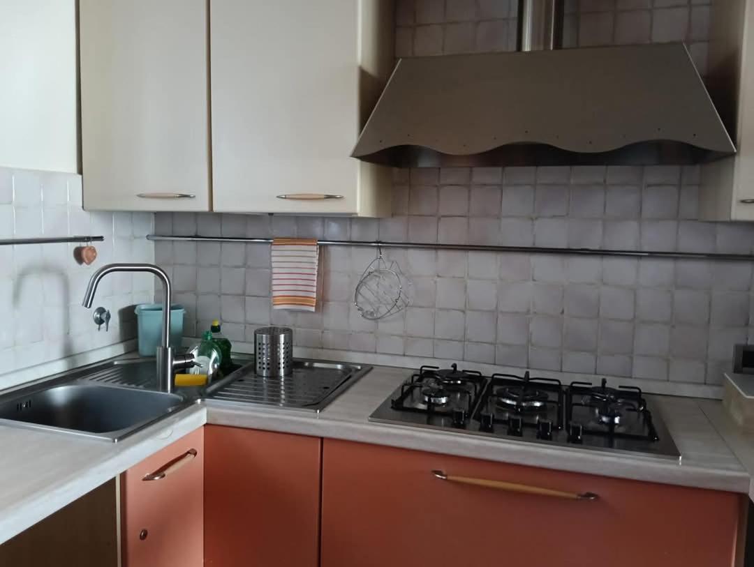 Ferienwohnung La Dimora Del Borgo Pinerolo Exterior foto